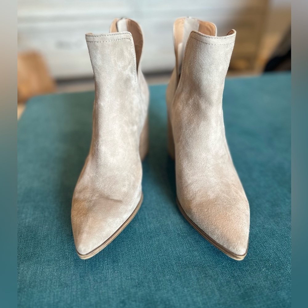 EUC Steve Madden Darci Ankle Boots